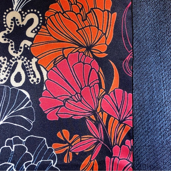 Chico's Vibrant Kimono - Picture 3 of 7